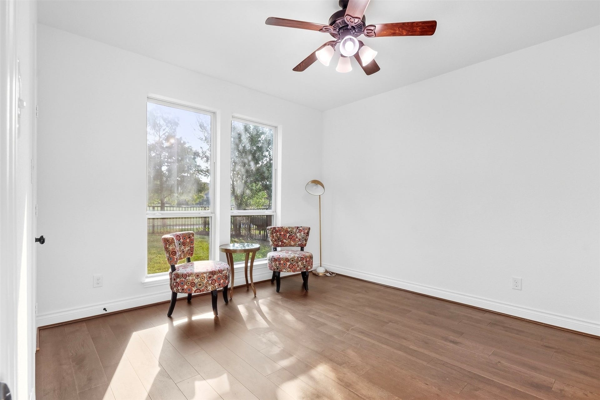 2405 Barton Shores Drive, Pearland, TX 77584 2405 Barton Shores Drive, Pearland, TX 77584