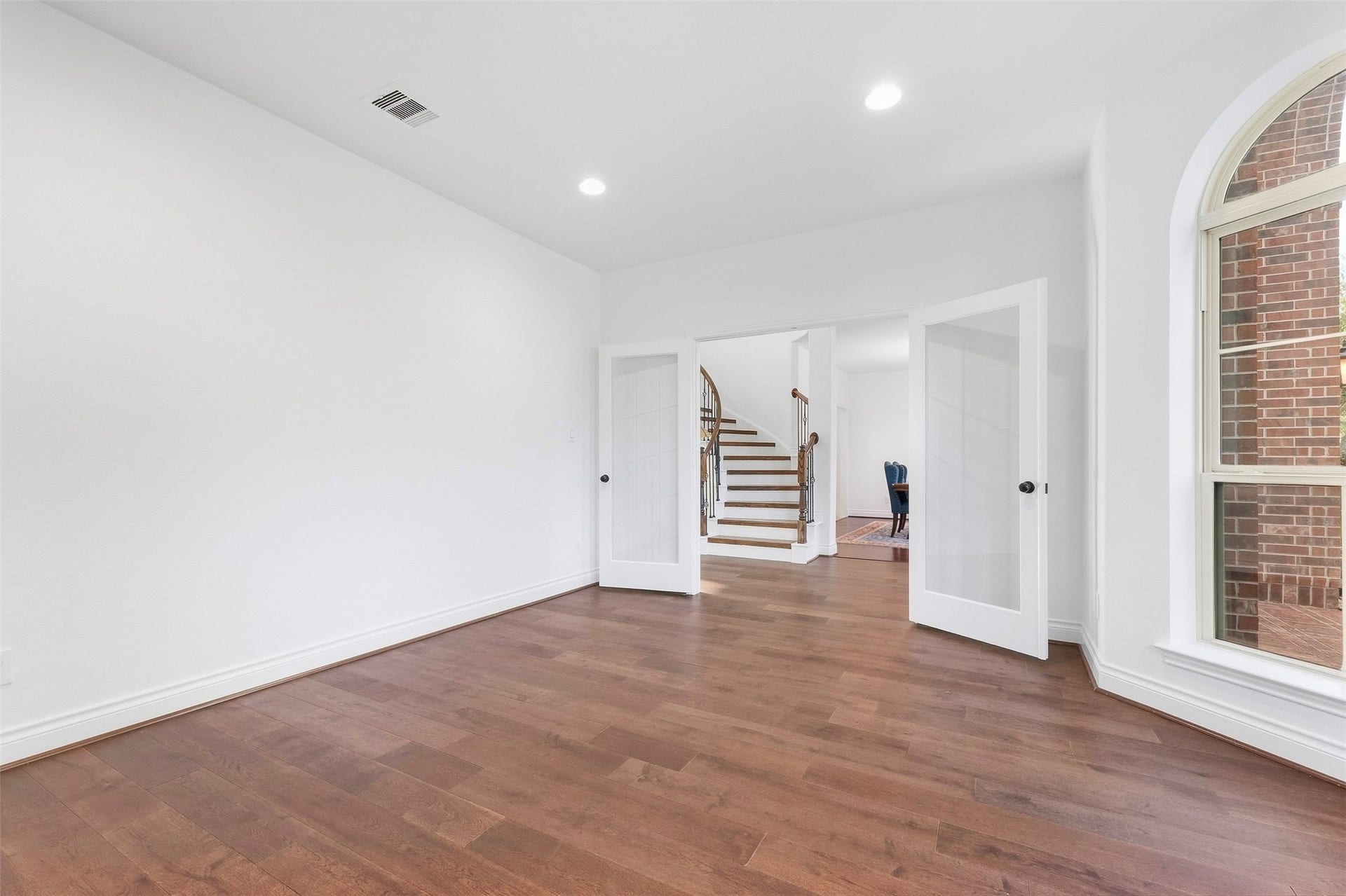 2405 Barton Shores Drive, Pearland, TX 77584 2405 Barton Shores Drive, Pearland, TX 77584