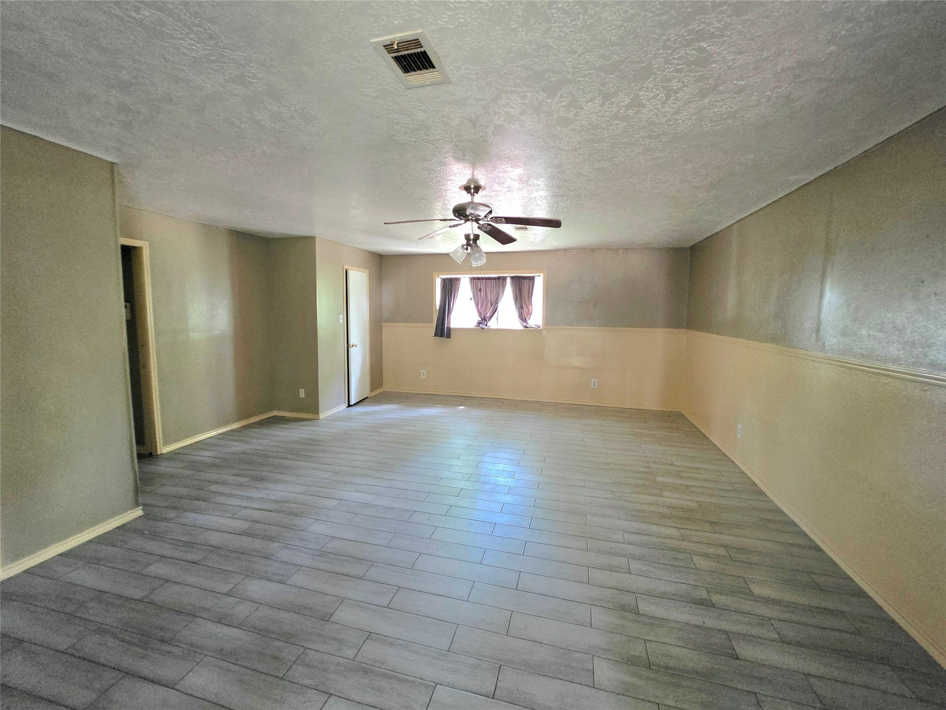 17308 Valley Lane, Conroe, TX 77306 PRIMARY BEDROOM