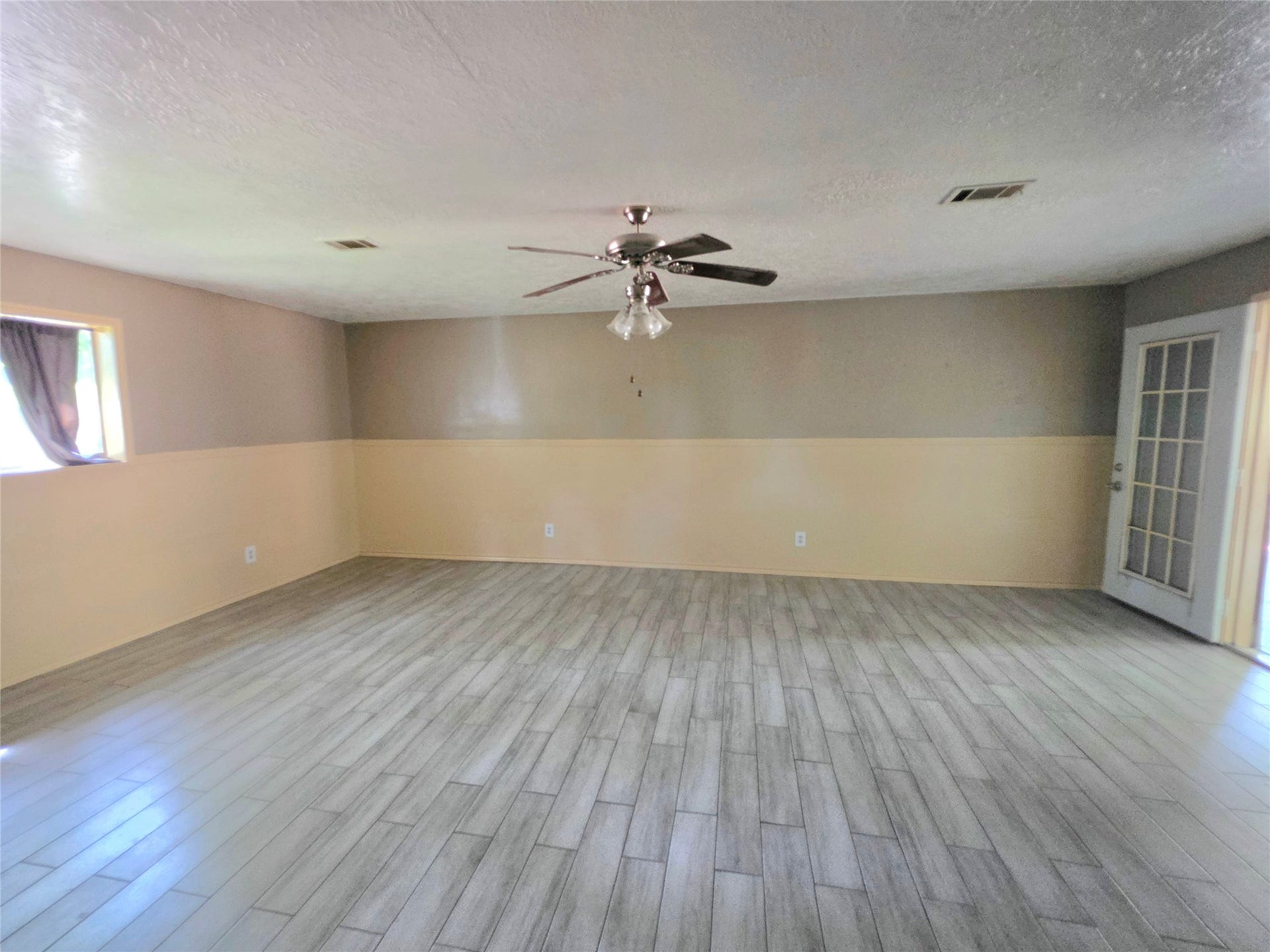 17308 Valley Lane, Conroe, TX 77306 PRIMARY BEDROOM