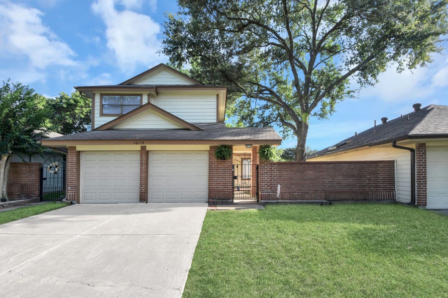 Property photo for 16114 Golden Sands Drive, Houston, TX