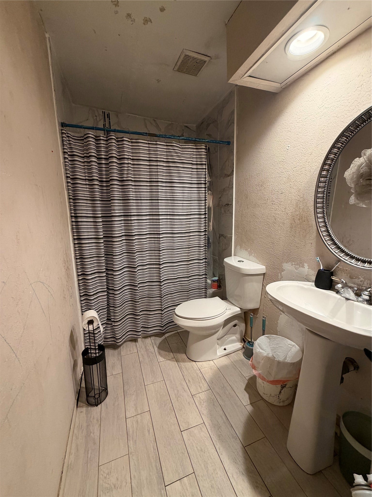 3243 Hunters Glen Drive, Missouri City, TX 77459 3243 Hunters Glen Drive, Missouri City, TX 77459