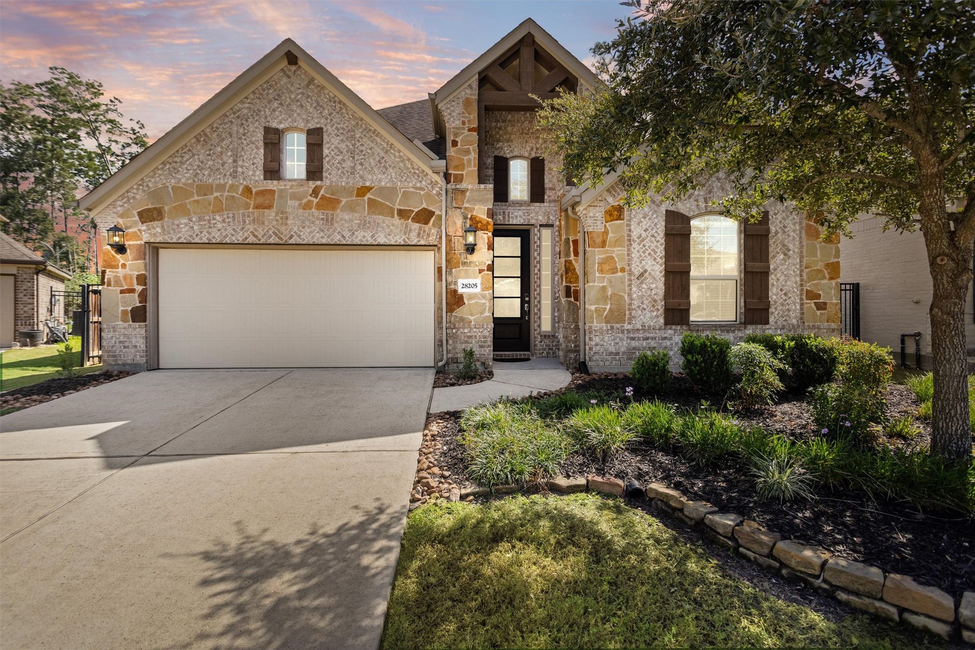 28205 Bennett Pass Drive, Spring, TX 77386 28205 Bennett Pass Drive, Spring, TX 77386
