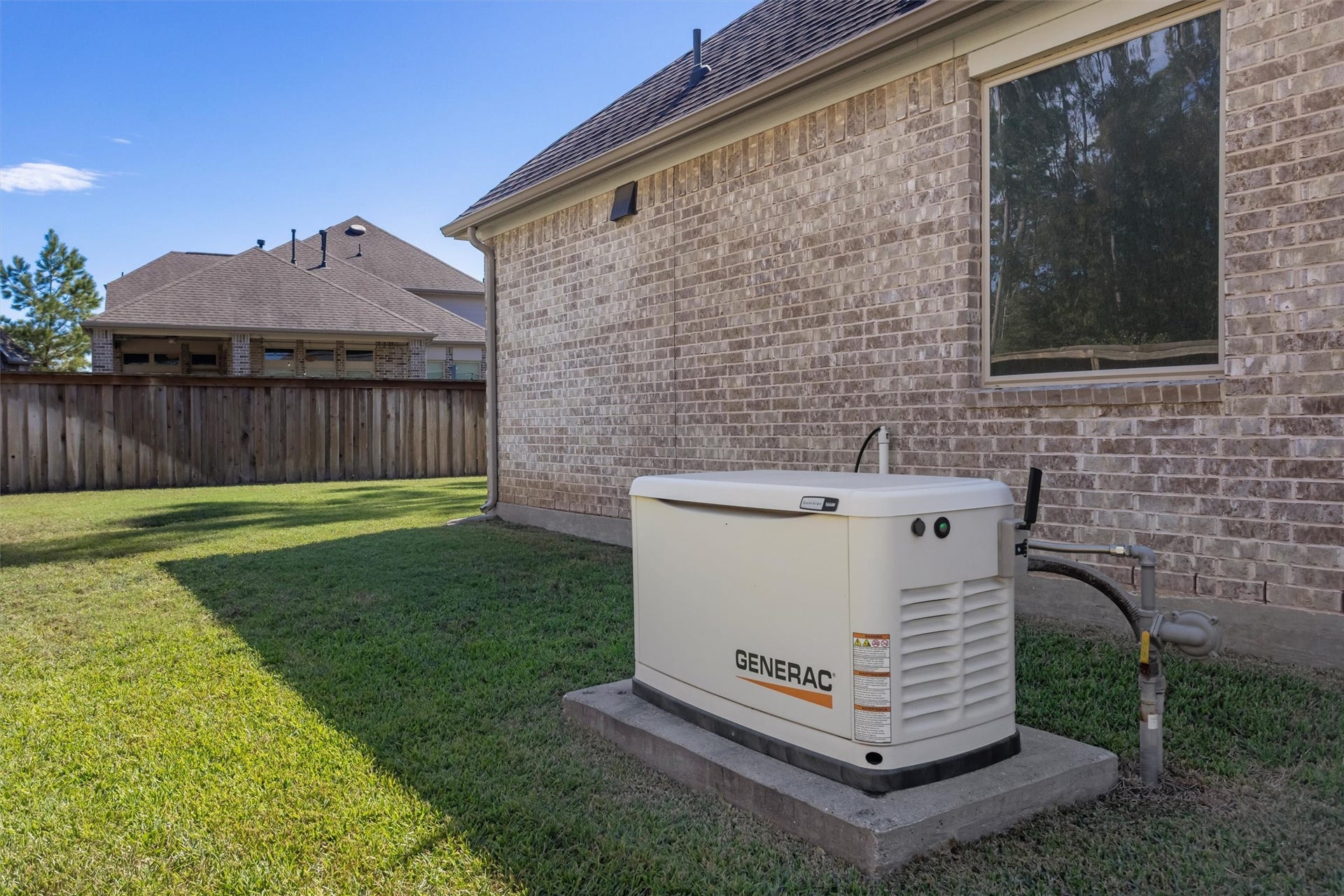 28205 Bennett Pass Drive, Spring, TX 77386 16kW Generac generator is also INCLUDED! Supports entire home plus HVAC system.