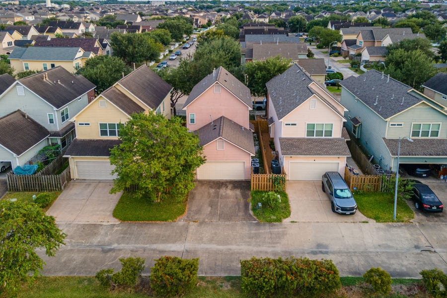 Property photo for 14334 Summer Garden Drive, Houston, TX