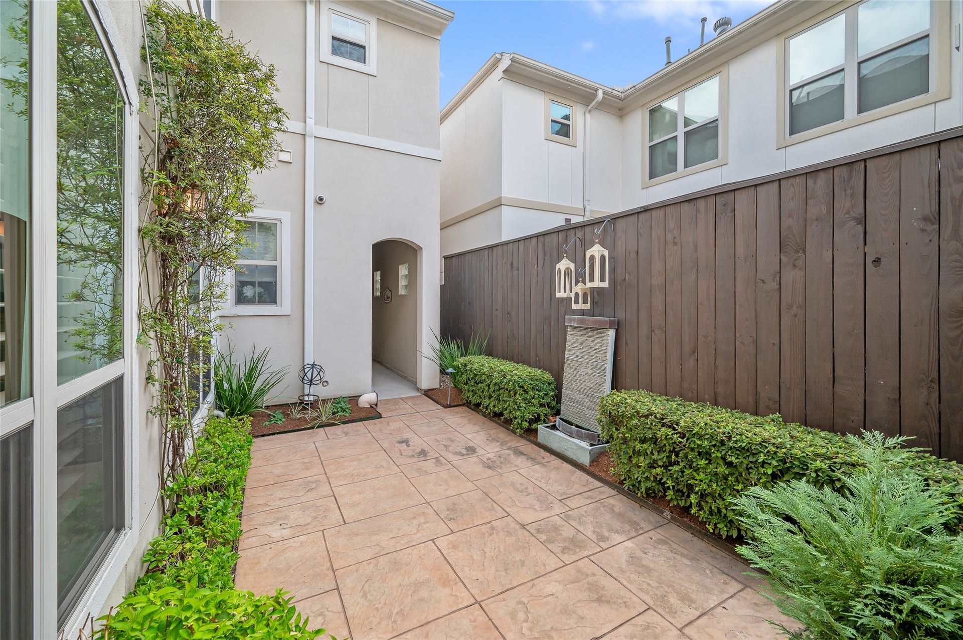 1339 Afton Street, Houston, TX 77055 1339 Afton Street, Houston, TX 77055