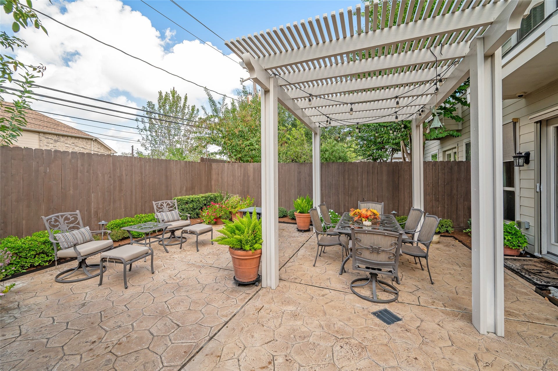 1339 Afton Street, Houston, TX 77055 1339 Afton Street, Houston, TX 77055