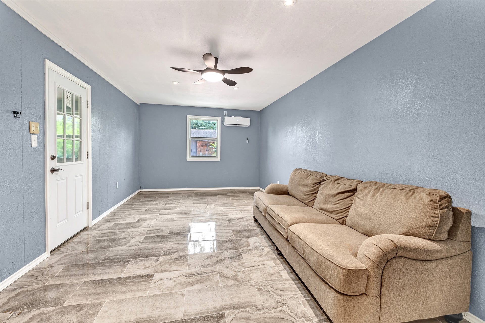 3202 Mckinney Drive, La Marque, TX 77568 3202 Mckinney Drive, La Marque, TX 77568