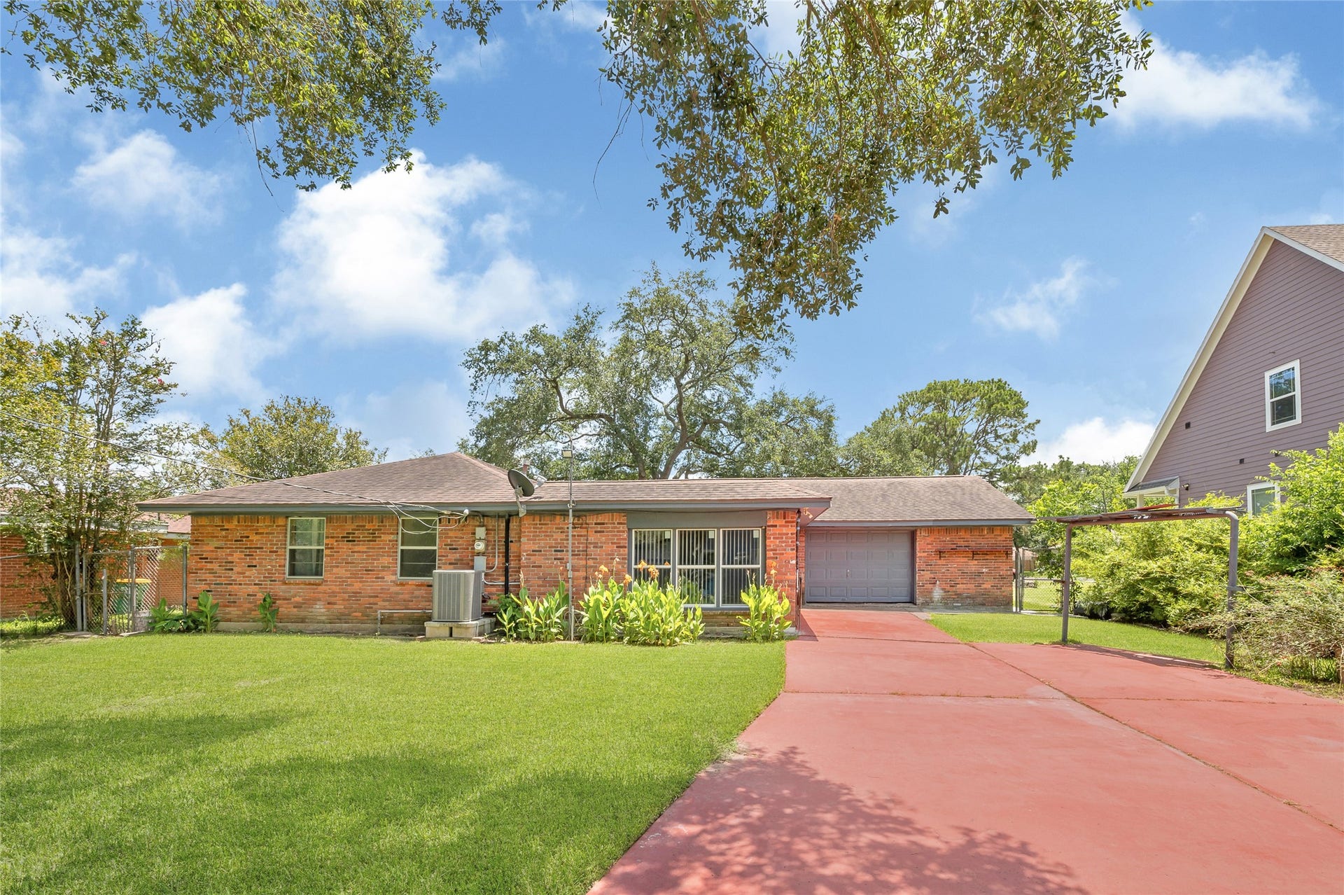 3202 Mckinney Drive, La Marque, TX 77568 3202 Mckinney Drive, La Marque, TX 77568