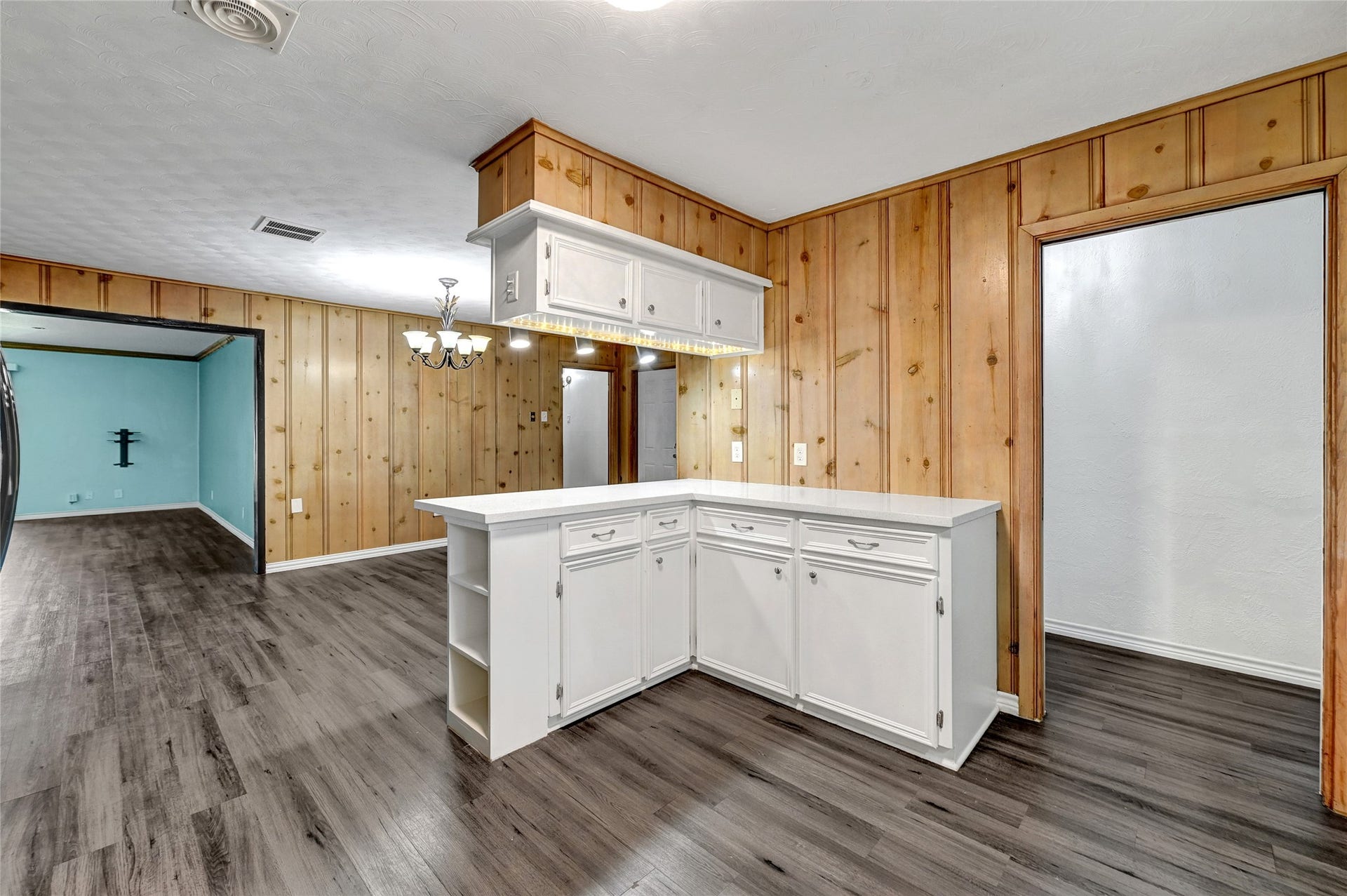 3202 Mckinney Drive, La Marque, TX 77568 3202 Mckinney Drive, La Marque, TX 77568