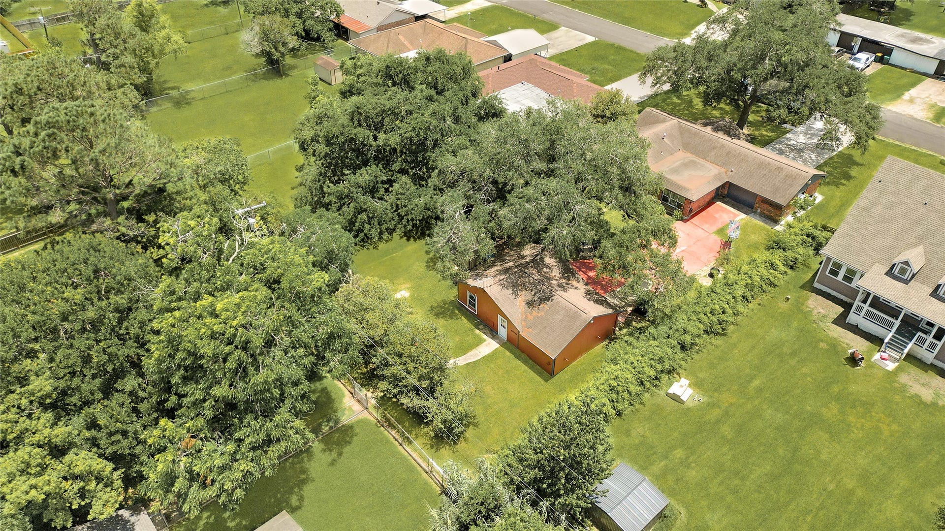 3202 Mckinney Drive, La Marque, TX 77568 3202 Mckinney Drive, La Marque, TX 77568