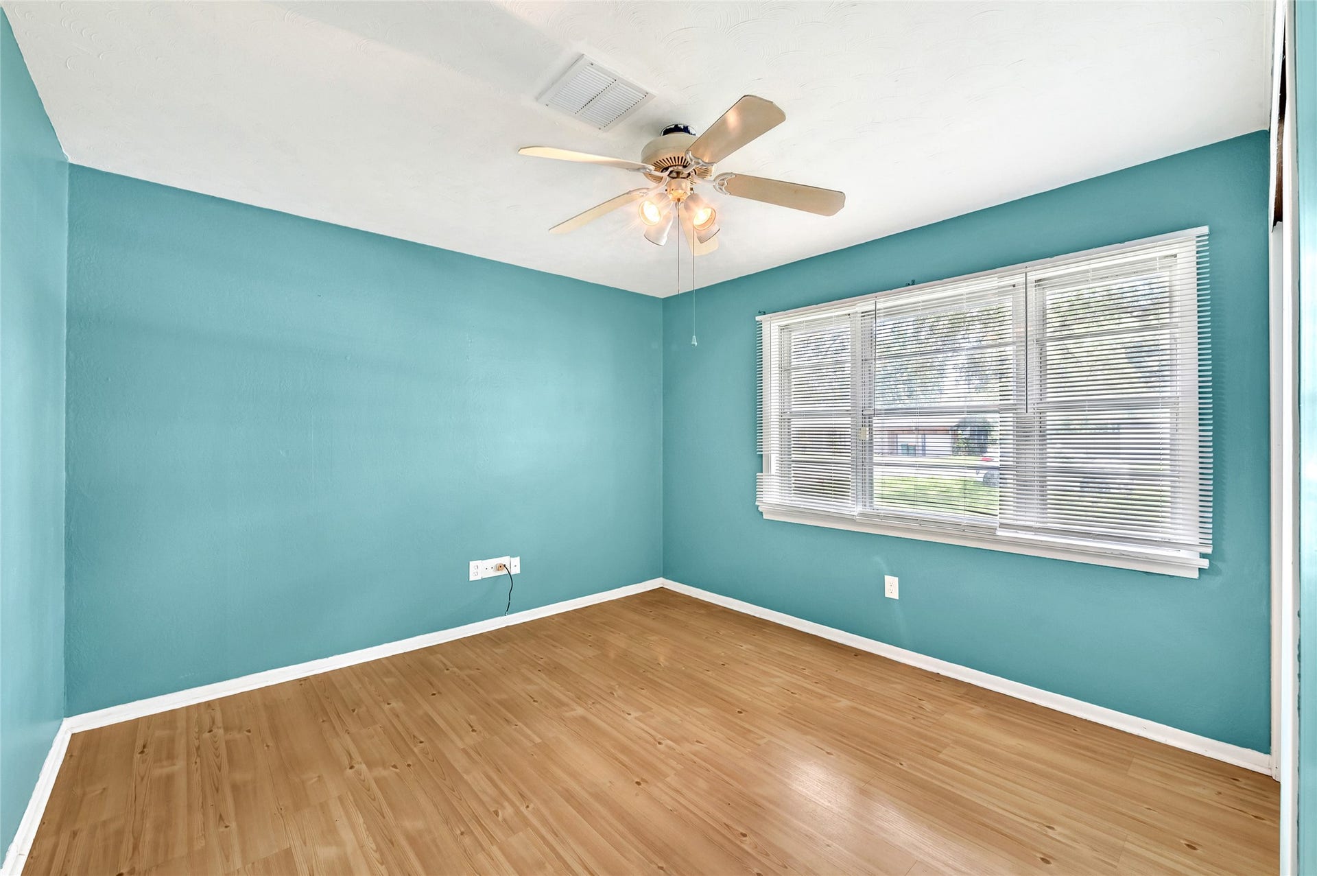 3202 Mckinney Drive, La Marque, TX 77568 3202 Mckinney Drive, La Marque, TX 77568