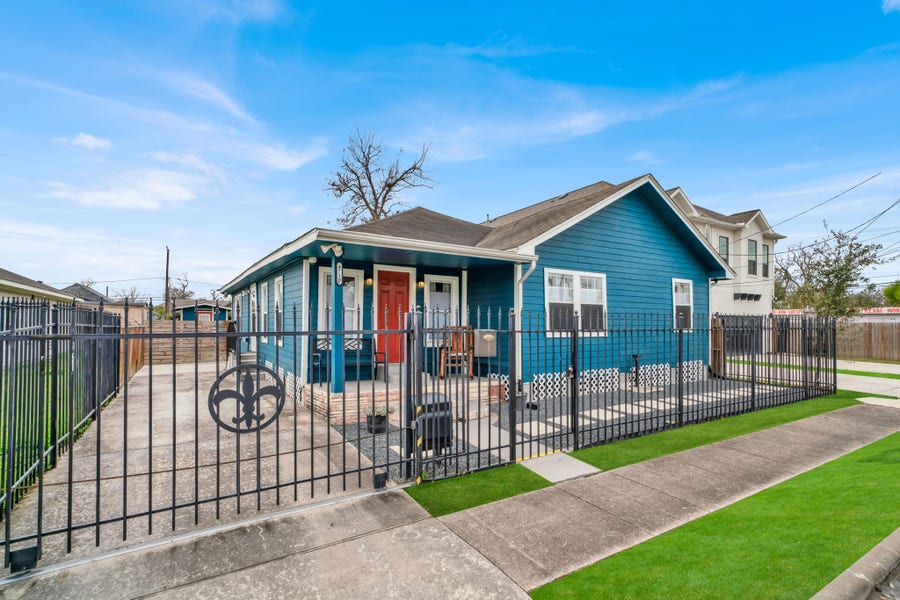 Property photo for 4710 Market Street, Houston, TX