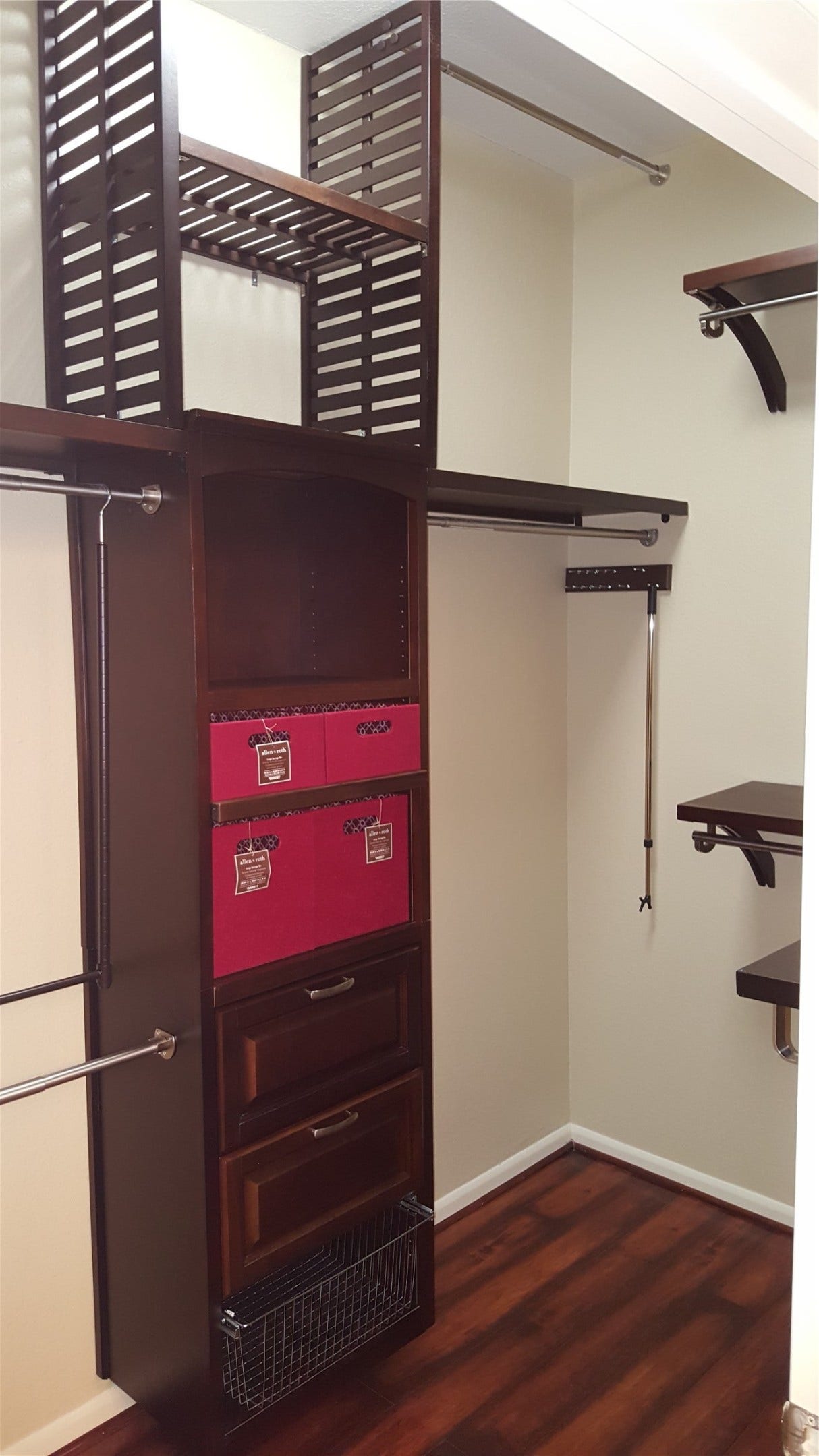 3505 Sage Road, #502, Houston, TX 77056 2nd closet
