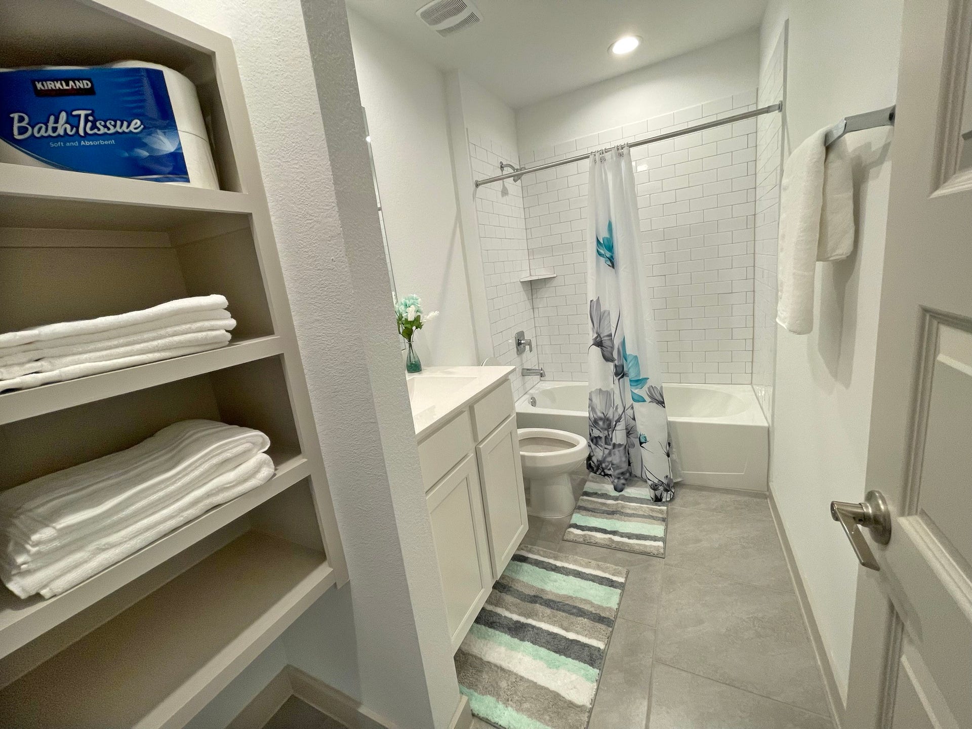 3902 Itzle Island Court, Katy, TX 77494 3902 Itzle Island Court, Katy, TX 77494