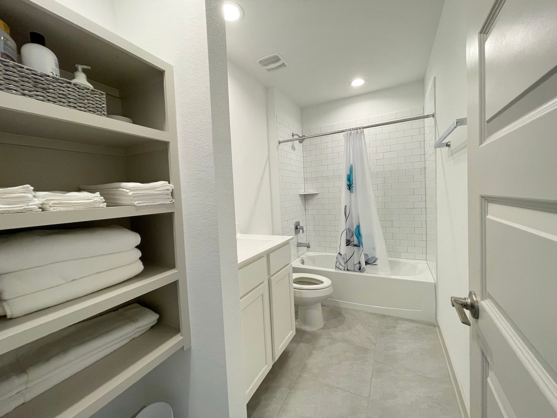 3902 Itzle Island Court, Katy, TX 77494 3902 Itzle Island Court, Katy, TX 77494