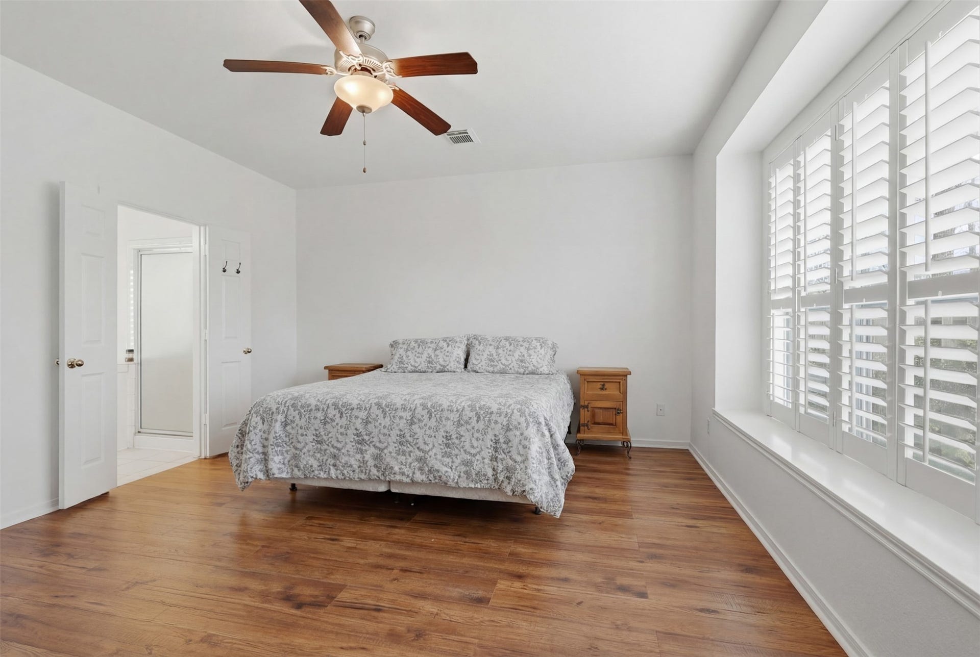 102 Wimberly Way, Conroe, TX 77385 102 Wimberly Way, Conroe, TX 77385