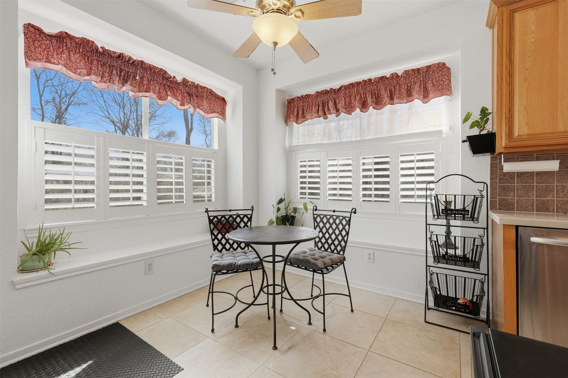 102 Wimberly Way, Conroe, TX 77385 102 Wimberly Way, Conroe, TX 77385