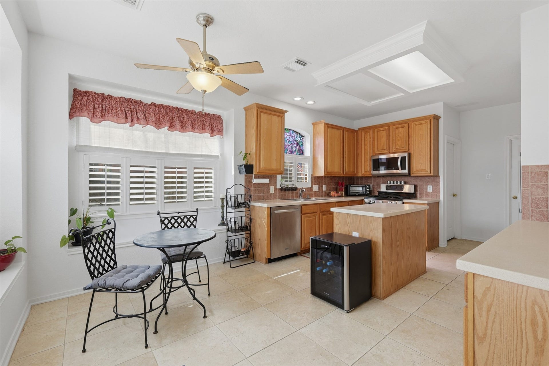 102 Wimberly Way, Conroe, TX 77385 102 Wimberly Way, Conroe, TX 77385