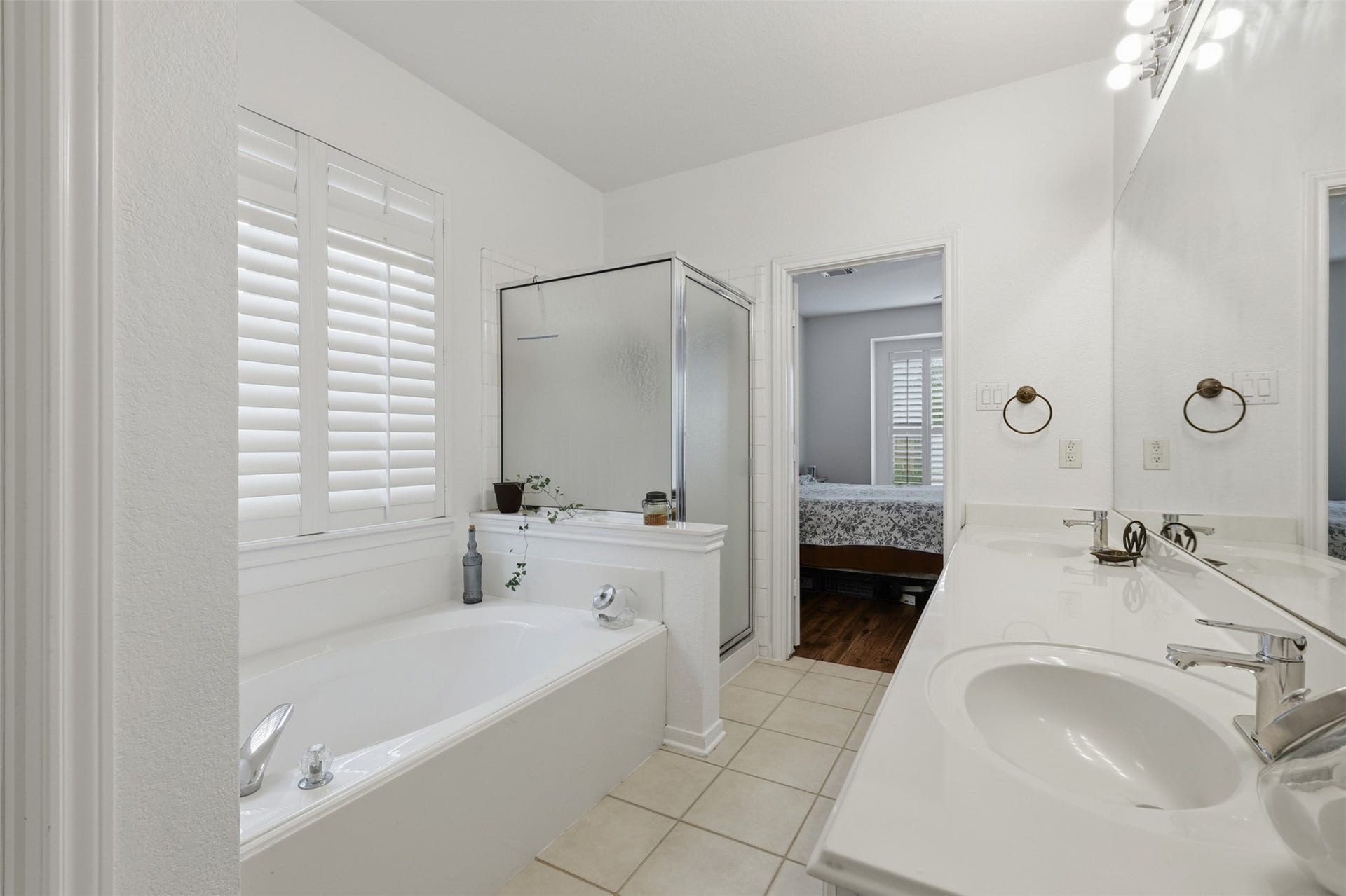 102 Wimberly Way, Conroe, TX 77385 102 Wimberly Way, Conroe, TX 77385