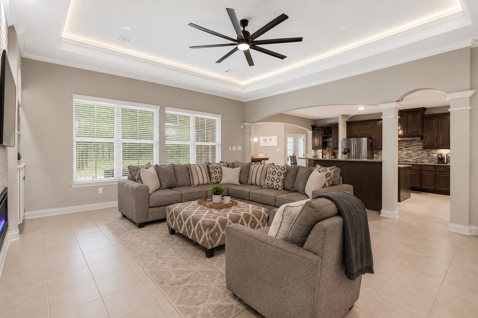 814 China Grove Drive, Rosharon, TX 77583
