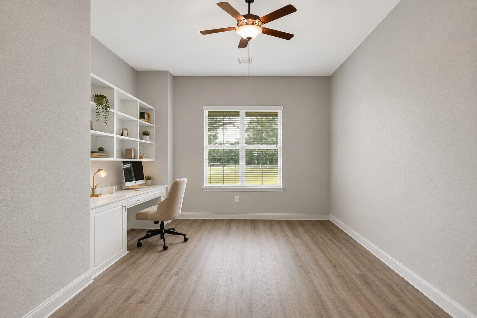814 China Grove Drive, Rosharon, TX 77583
