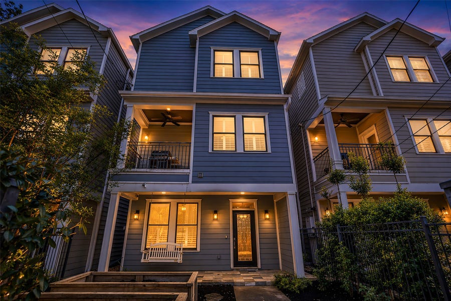 Property photo for 236 E Woodland Street, Houston, TX