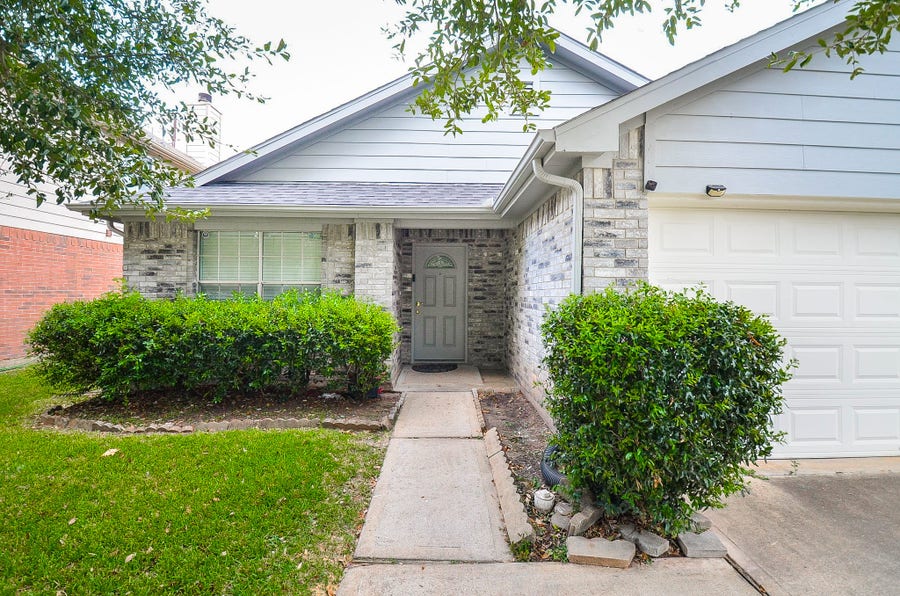 Property photo for 9503 Eaglewood Spring Drive, Houston, TX