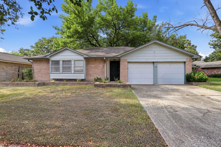 Property photo for 4118 Pinebridge Lane, Spring, TX