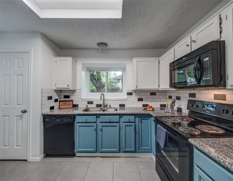 Property photo for 7114 Buchanan Drive, Richmond, TX