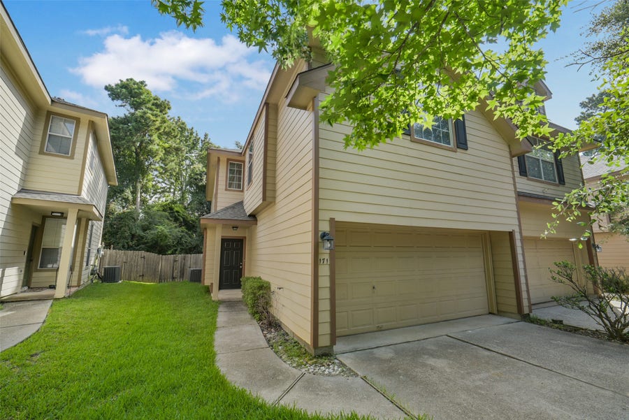 Property photo for 171 N Burberry Park Circle, The Woodlands, TX