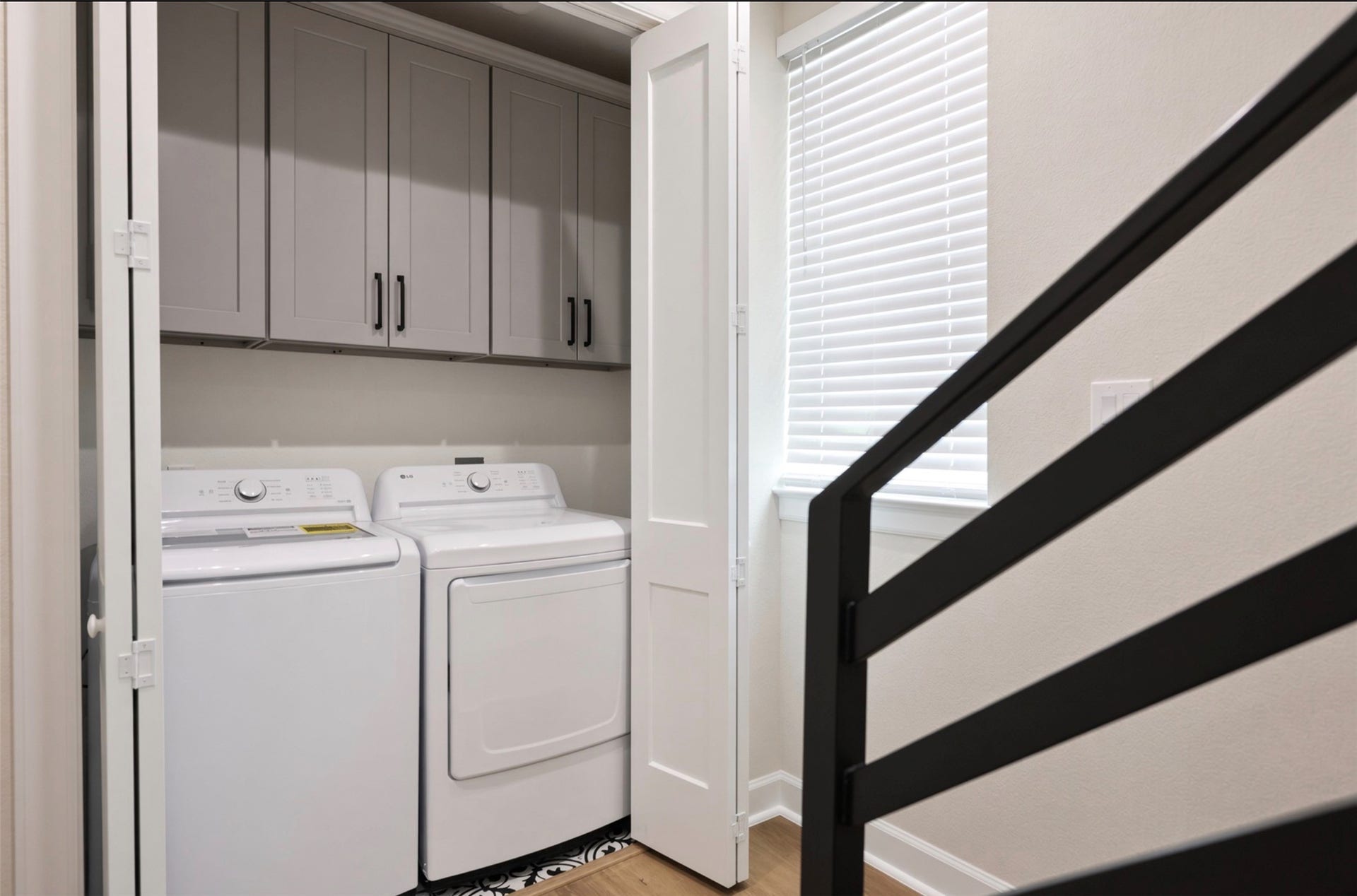 1605 Sylveste Street, Houston, TX 77009 1605 Sylveste Street, Houston, TX 77009