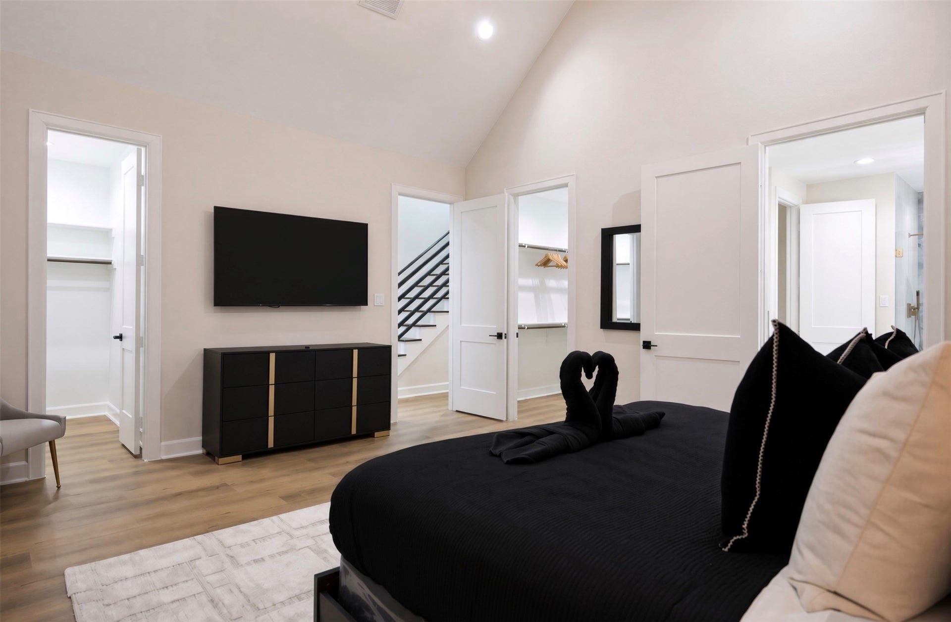 1605 Sylveste Street, Houston, TX 77009 1605 Sylveste Street, Houston, TX 77009