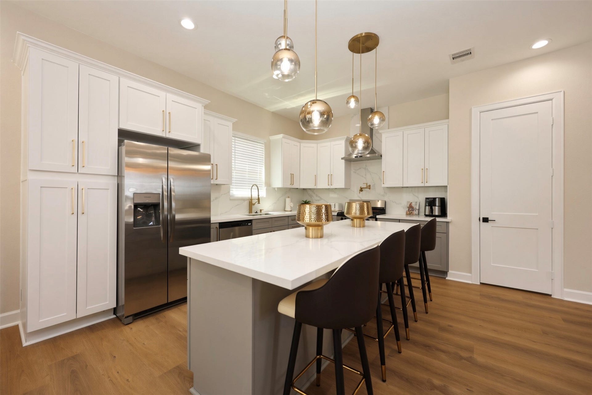 1605 Sylveste Street, Houston, TX 77009 1605 Sylveste Street, Houston, TX 77009
