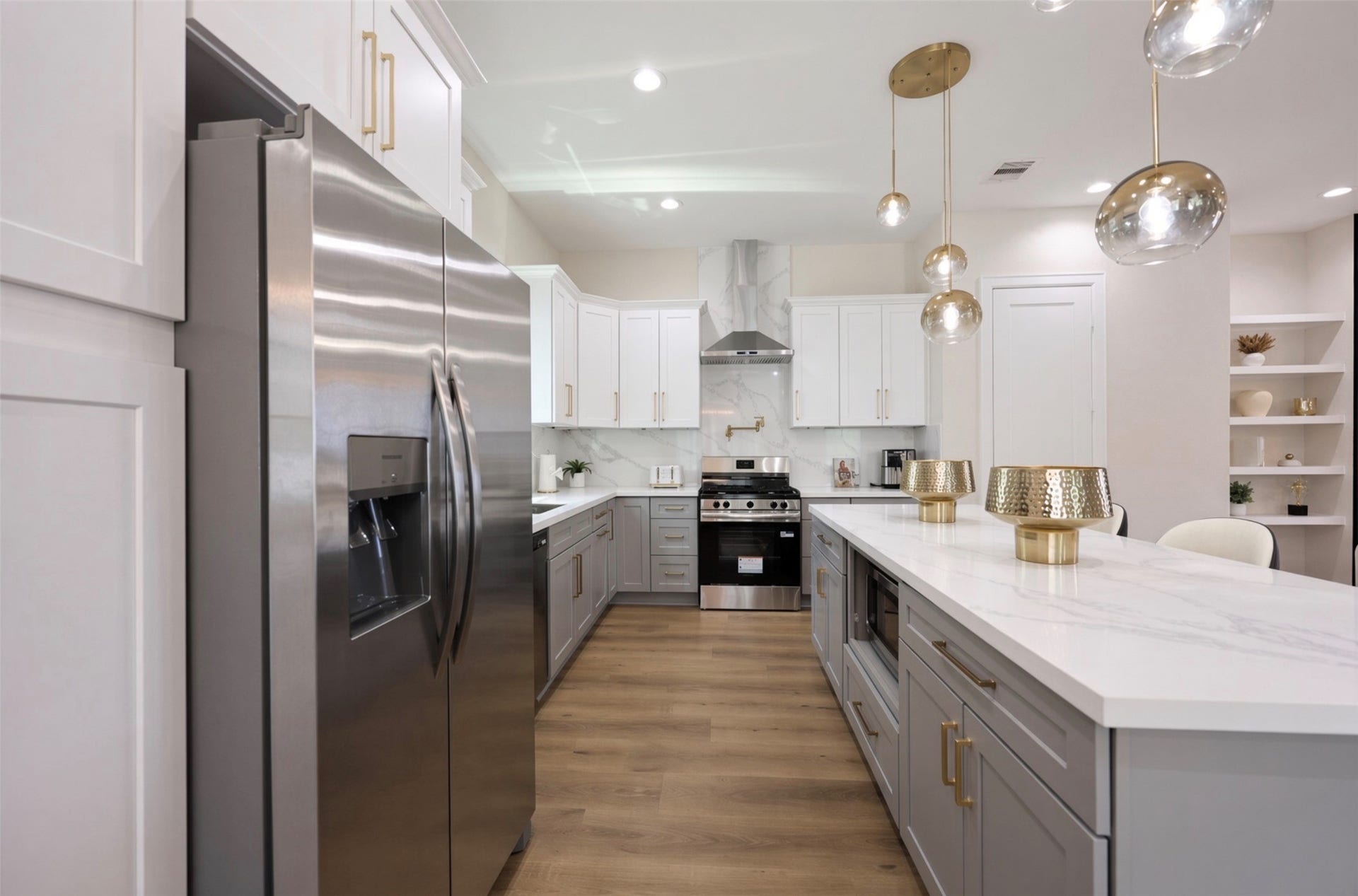 1605 Sylveste Street, Houston, TX 77009 1605 Sylveste Street, Houston, TX 77009