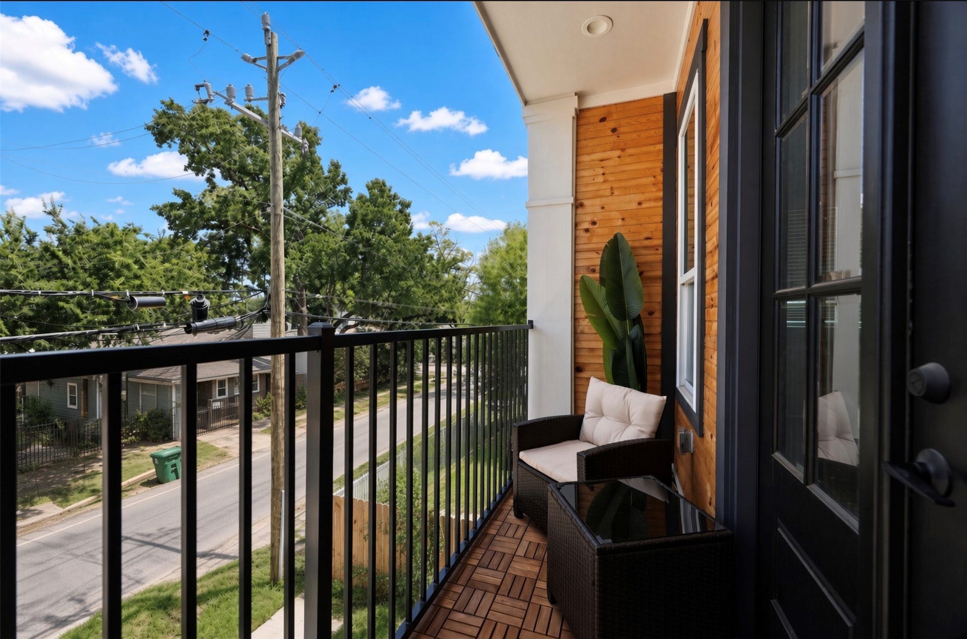 1605 Sylveste Street, Houston, TX 77009 1605 Sylveste Street, Houston, TX 77009