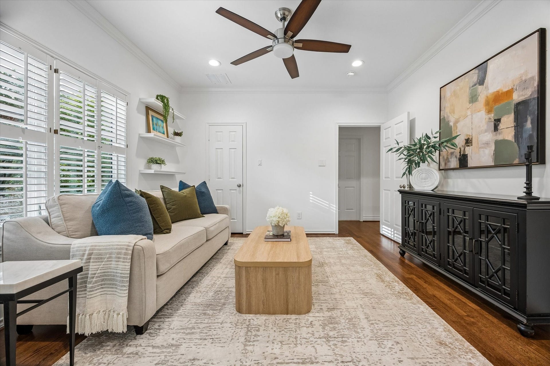 3111 Carnegie Street, Houston, TX 77005 This secondary bedroom is located off the Primary Bedroom and could be a living area, playroom or nursery.