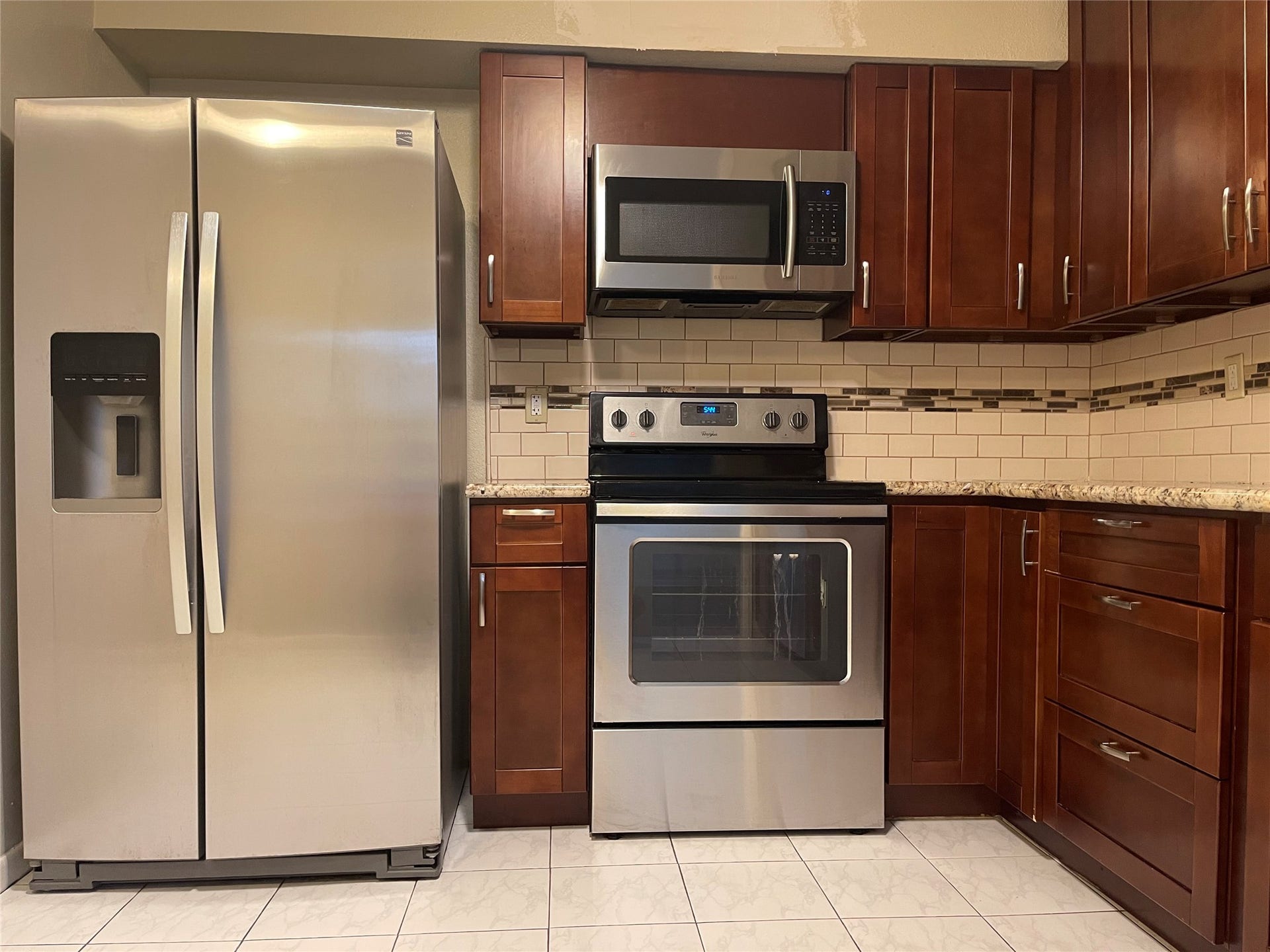 9217 Carousel Lane, Houston, TX 77080 Kitchen of 9217 Unit
