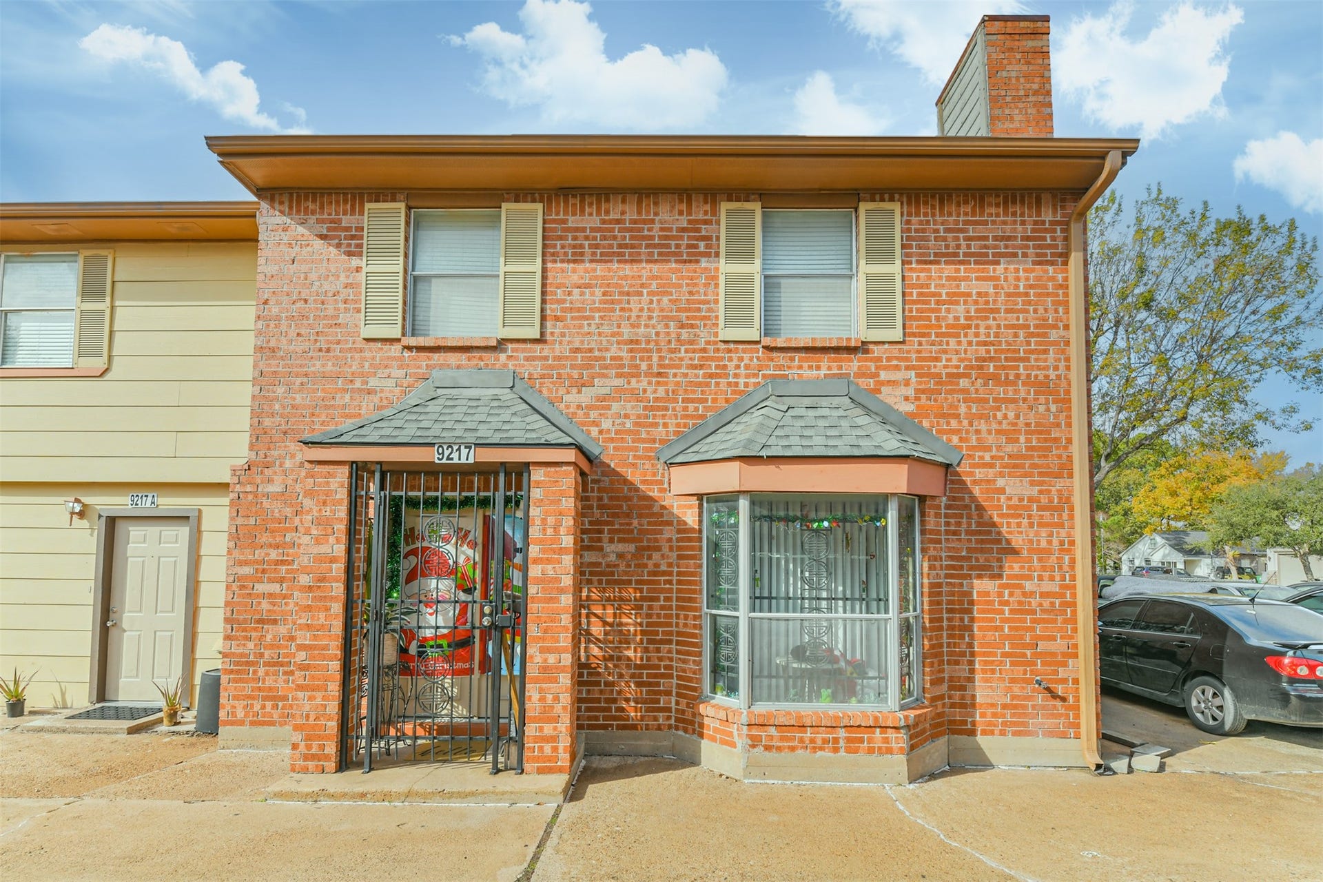 9217 Carousel Lane, Houston, TX 77080 9217 First unit