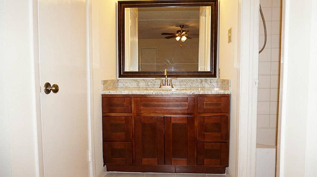 9217 Carousel Lane, Houston, TX 77080 Master Bath Sink & Vanity