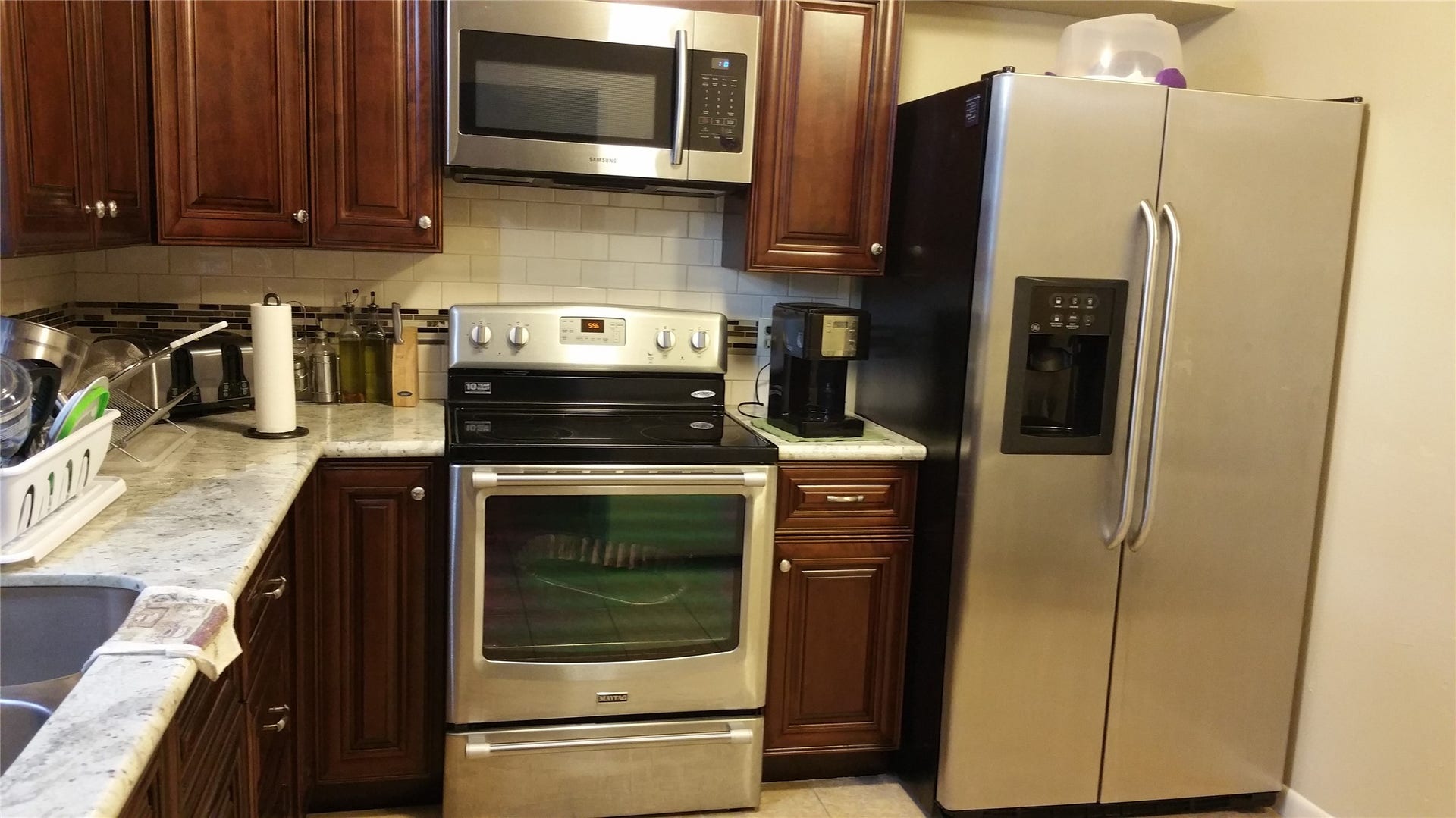 9217 Carousel Lane, Houston, TX 77080 9217 Carousel Lane, Houston, TX 77080