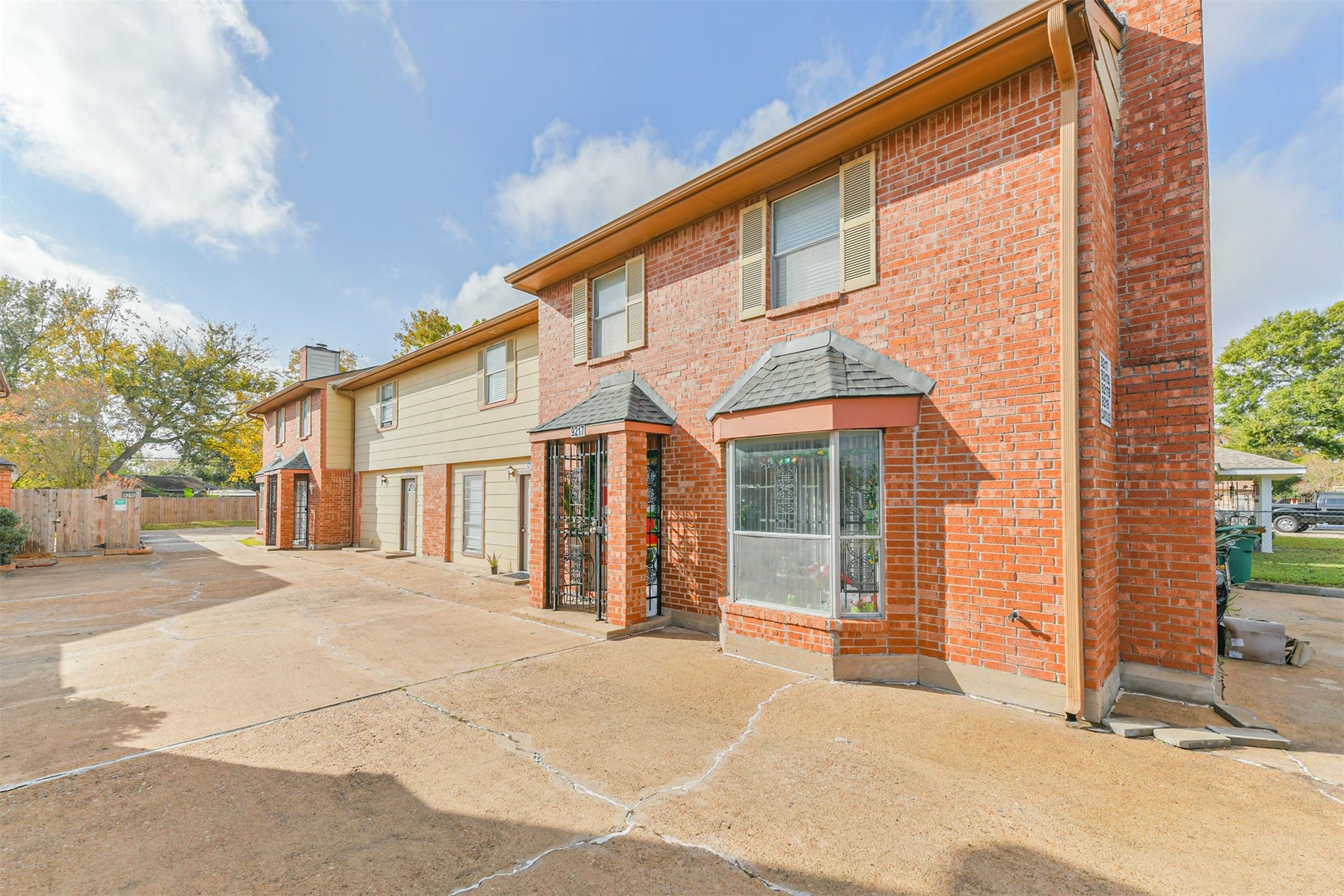 9217 Carousel Lane, Houston, TX 77080 Whole Building
