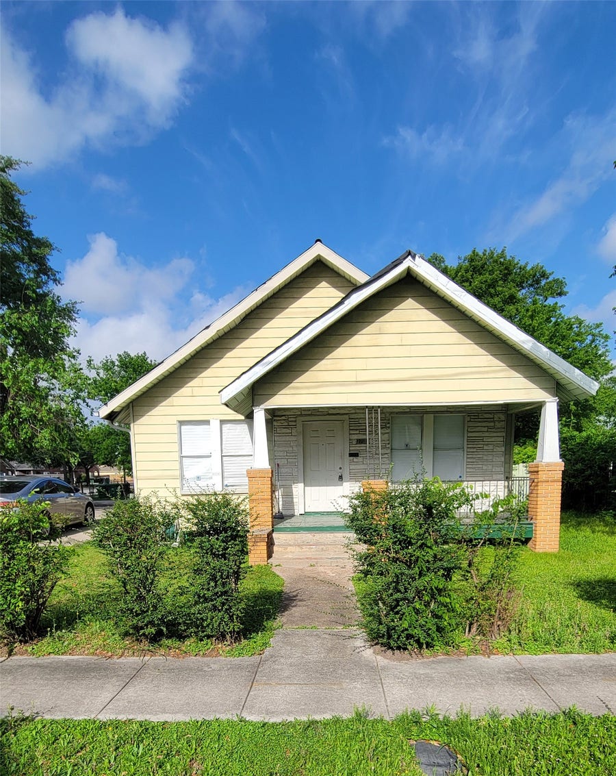 Property photo for 2703 COCHRAN, Houston, TX