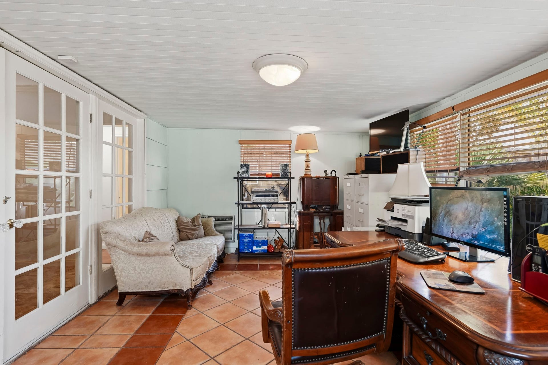 4612 Evergreen Street, Bellaire, TX 77401 4612 Evergreen Street, Bellaire, TX 77401