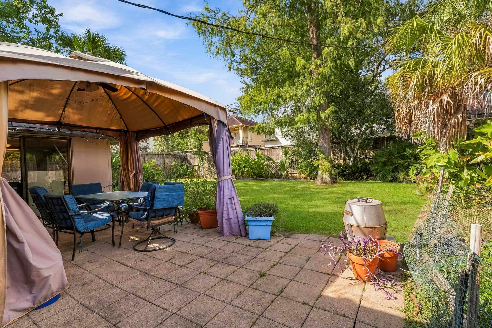 4612 Evergreen Street, Bellaire, TX 77401 4612 Evergreen Street, Bellaire, TX 77401