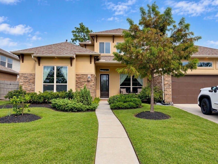 Property photo for 17357 Amaryllis Lane, Conroe, TX