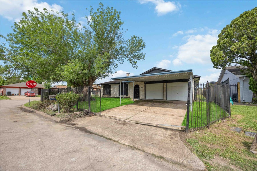Property photo for 12703 Redfern Drive, Houston, TX