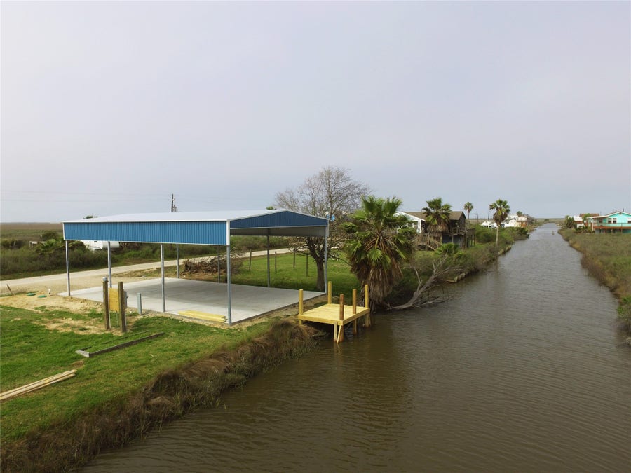 Property photo for 1176 N Tinkle Lane, Crystal Beach, TX