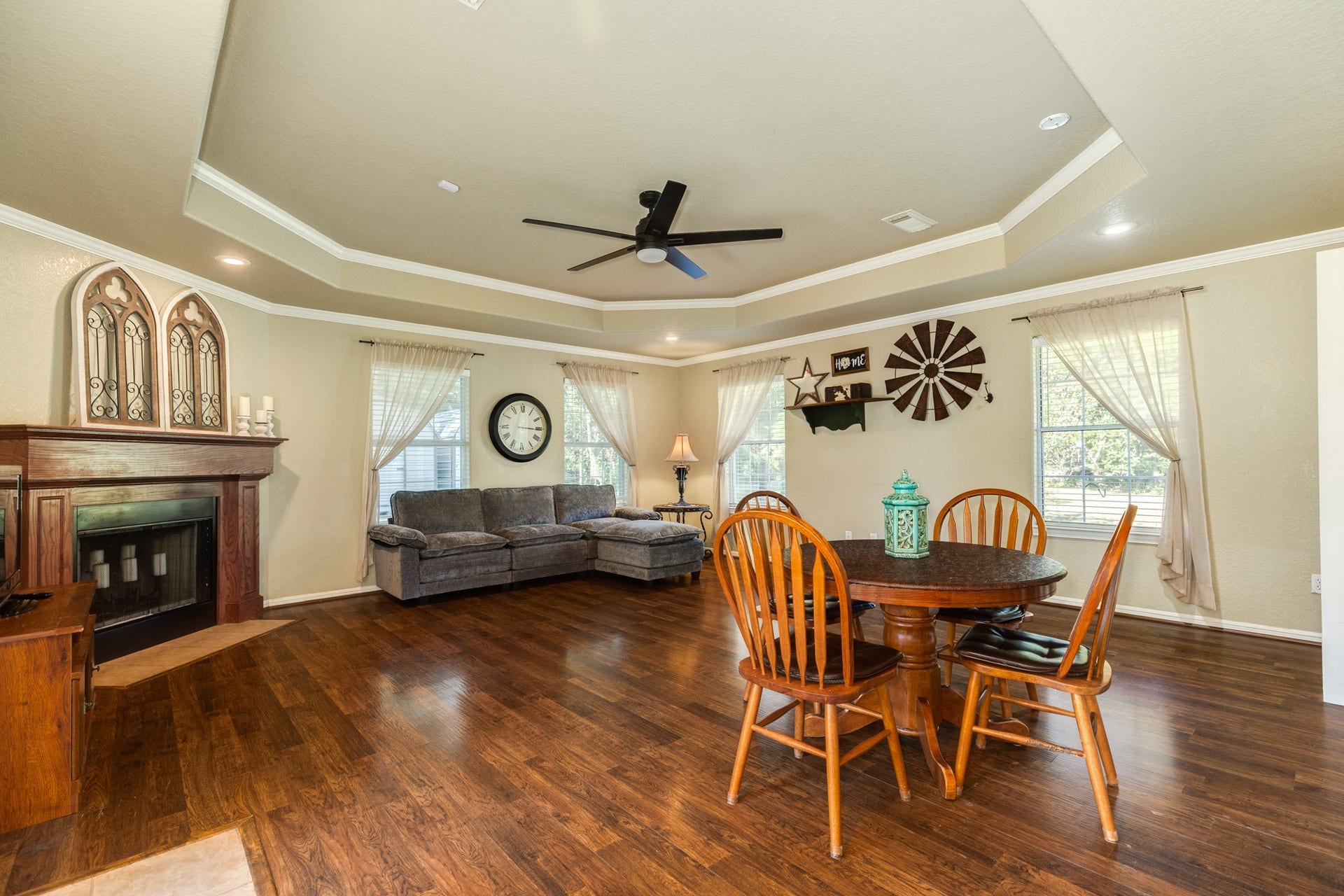 707 Old Ocean Avenue, Sweeny, TX 77480 707 Old Ocean Avenue, Sweeny, TX 77480