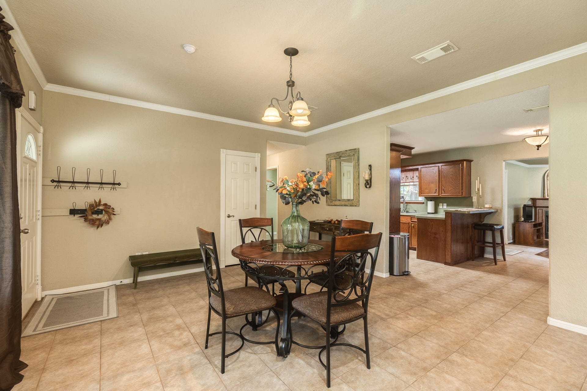 707 Old Ocean Avenue, Sweeny, TX 77480 707 Old Ocean Avenue, Sweeny, TX 77480